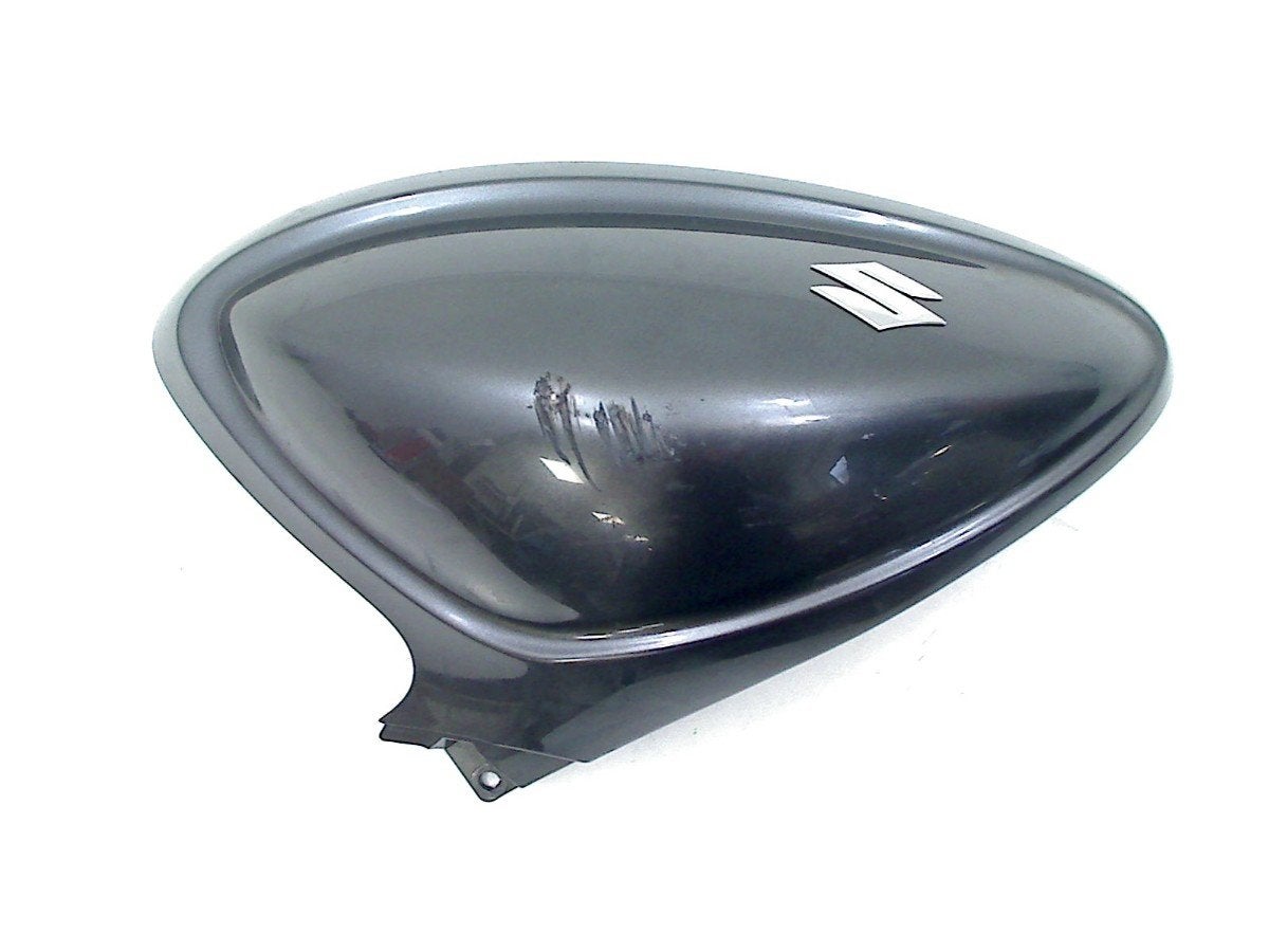 TANK COVER RECHTS Suzuki SFV 650 Gladius (44171-44h0), Dhr. S. di Majo, Gebruikt, Info@cama-motorparts.nl, P.J. Troelstraweg 8 8
3144 CX  MAASSLUIS, NL