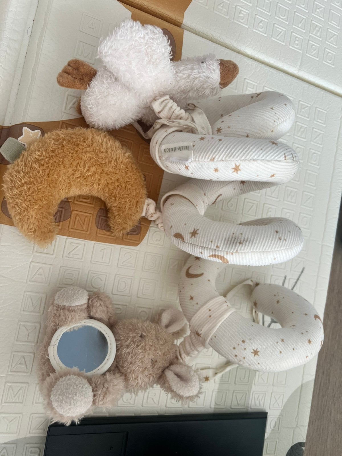 Activiteitenspiraal little dutch, Kinderen en Baby's, Ophalen, Zo goed als nieuw