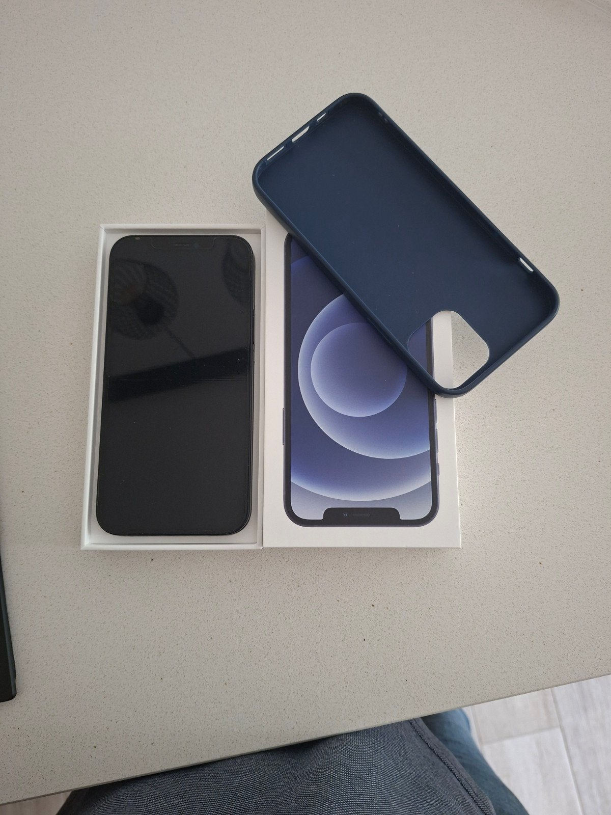 iphone 12  en horloge apple watch serie 6, Télécoms, Téléphonie mobile | Apple iPhone, Enlèvement, Utilisé, Bleu, IPhone 12