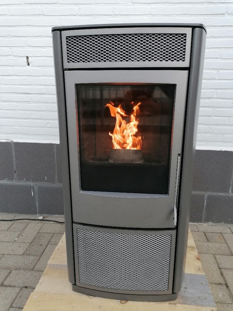 Pelletkachel Edilkamin 8.5 kw, Ophalen, Gebruikt, Vrijstaand, Pelletkachel