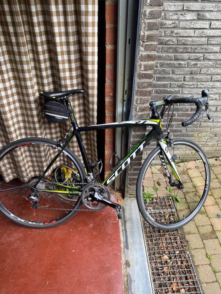 Scott CR1 10 carbon M54 rijklaar, Enlèvement, Utilisé