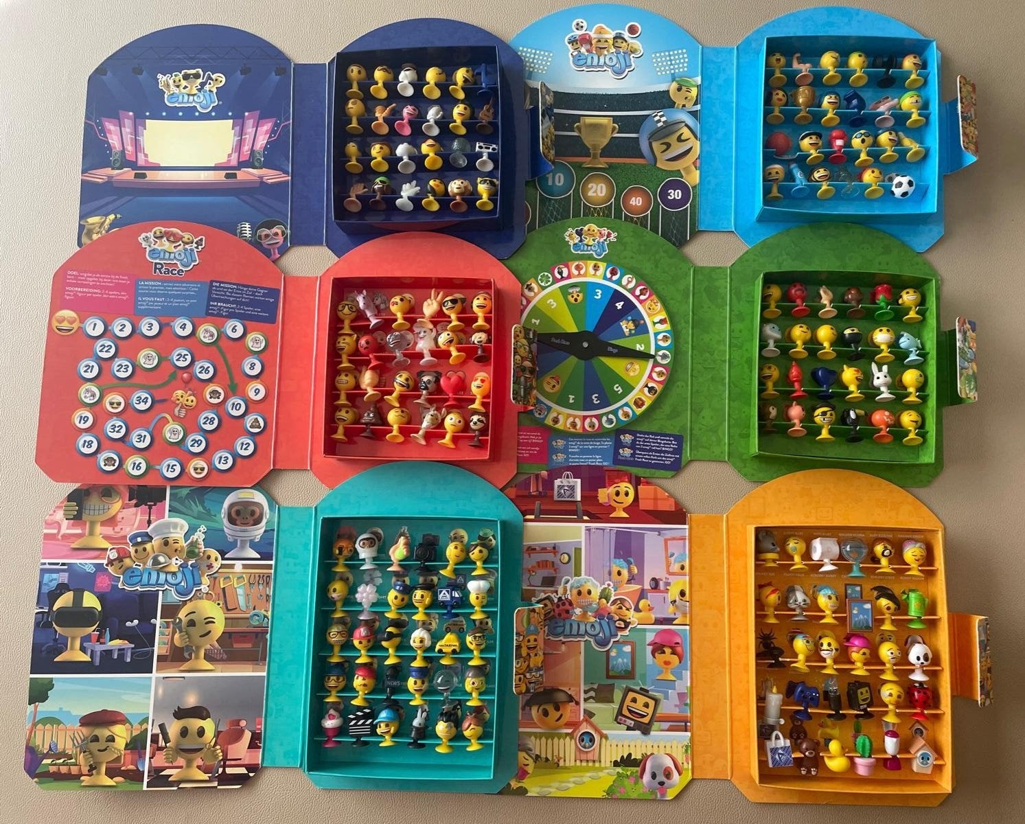 Émojis Aldi 2019, 2021, 2022, 2023, 2024, 2025, Collections, Aldi, Enlèvement ou Envoi