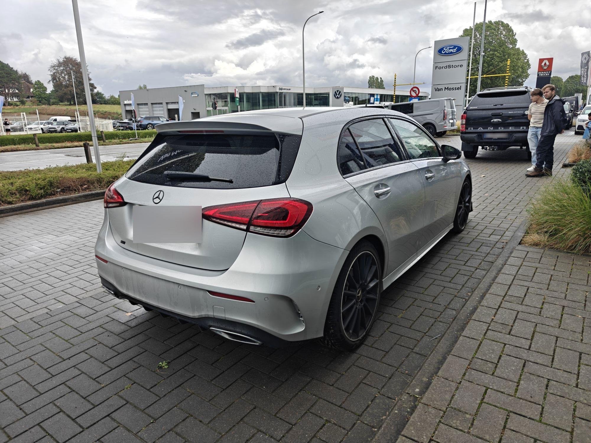 Mercedes-Benz A200 AMG LINE (automatique), Autos, Achat, Euro 6, Entreprise, Carnet d'entretien