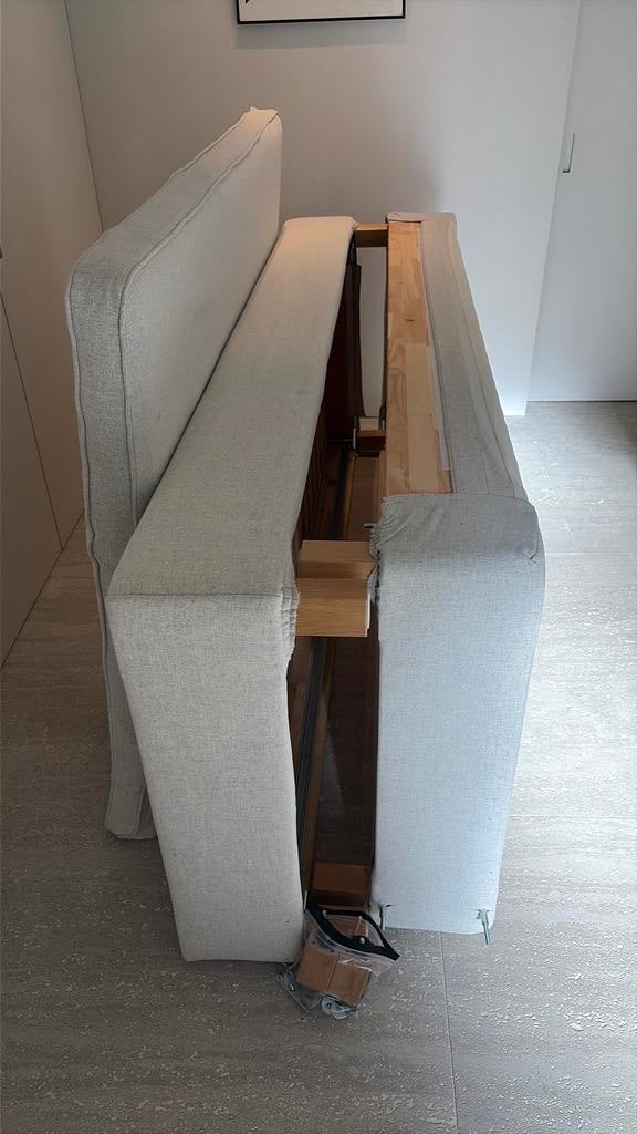 Bed 160x200 met bedhoofd - Gratis- Ikea - hele goede staat., Enlèvement, Comme neuf