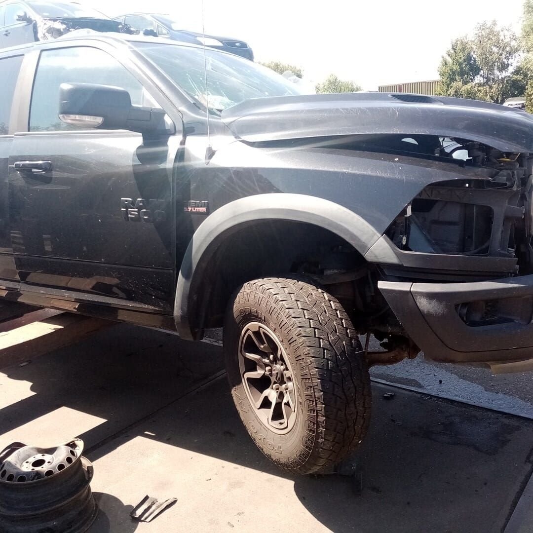 Dodge Ram 5.7 Hemi V8 Pick-up Crew Cab (DS/DJ/D2) 2016 sloop, Gebruikt, -, -, Ophalen of Verzenden