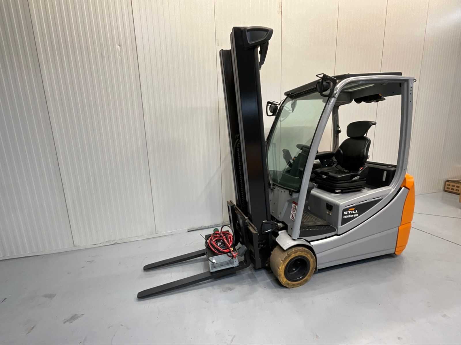 Still RX20-20 Triplex - Freelift - Sideshift - Acculader - b, Articles professionnels, 2000 à 3000 kg, Autre propulsion, Chariot élévateur