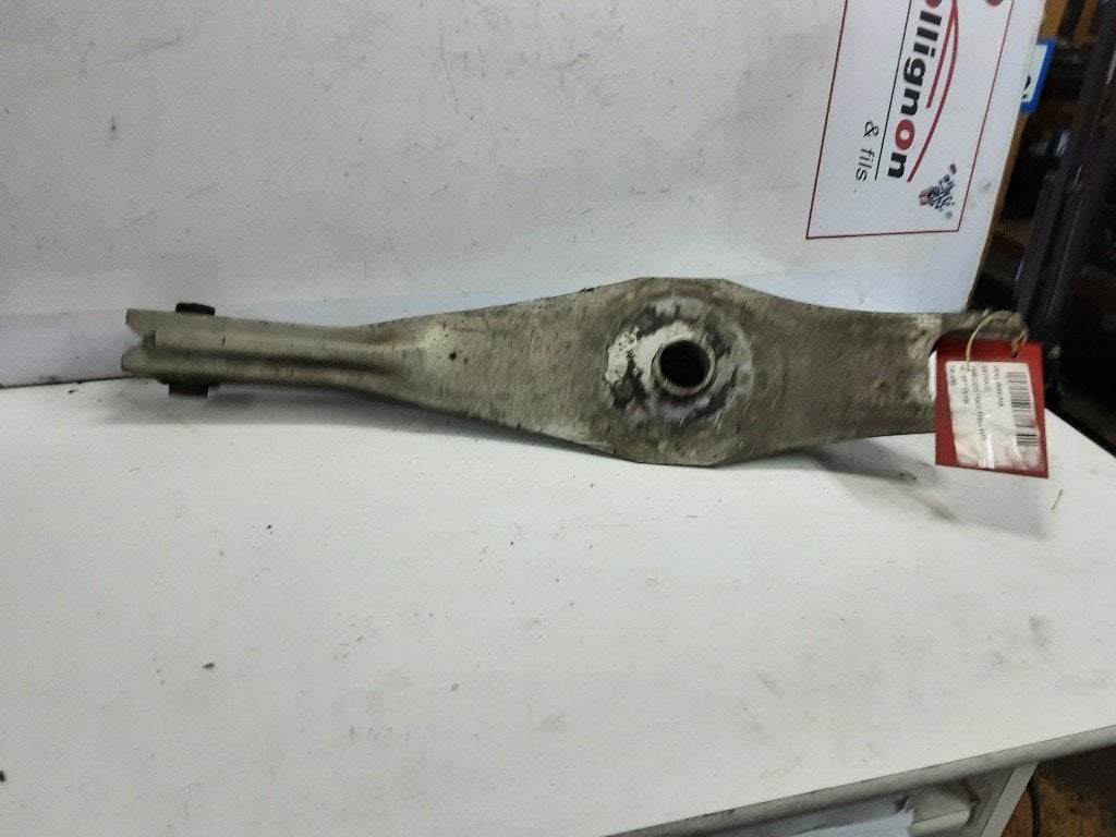 DRAAGARM LINKS ACHTER Opel Insignia (01-2008/03-2017), Gebruikt, Opel, Opel Automobile GmbH, Kontakt-opel@opel.com