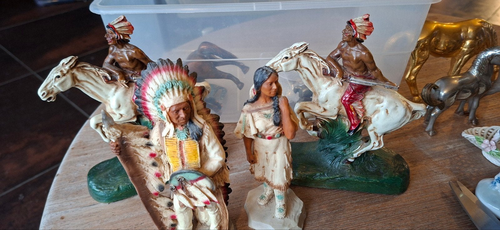 Figurines indiennes anciennes, prix dans la description, Enlèvement, Cheval