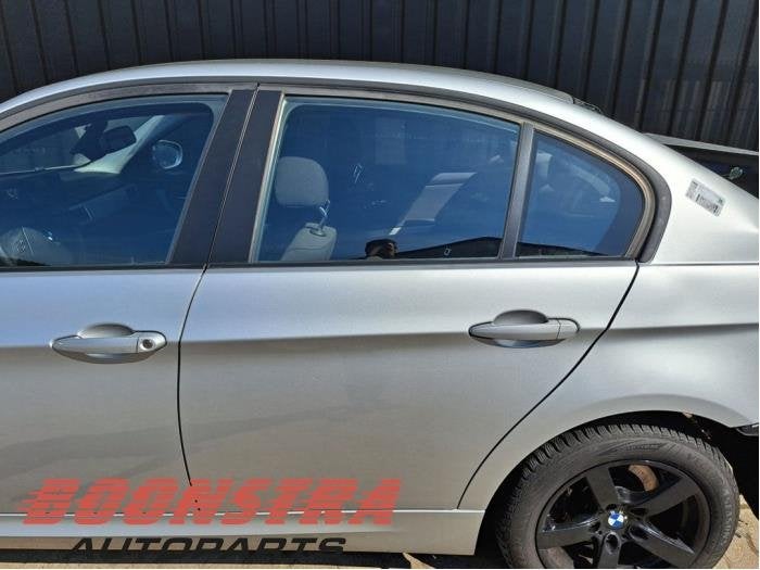 Portier 4Deurs links-achter van een BMW 3-Serie (354), Gebruikt, -, Deur, -