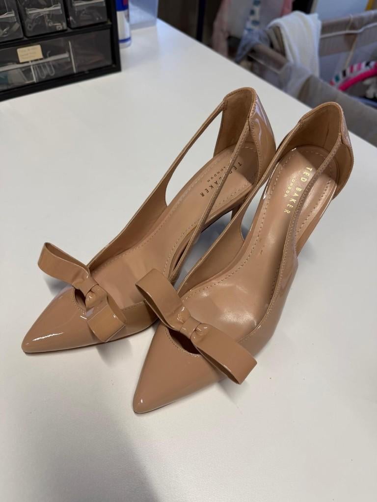 Ted Baker pumps – maat 40 (nieuw), Pumps, Beige, Nieuw, Ophalen of Verzenden