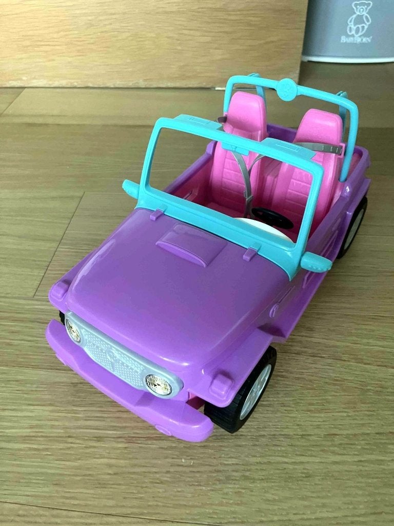 Jeep Barbie mauve et rose (Mattel) pour poupées, Enfants & Bébés, Enlèvement ou Envoi, Utilisé, Barbie