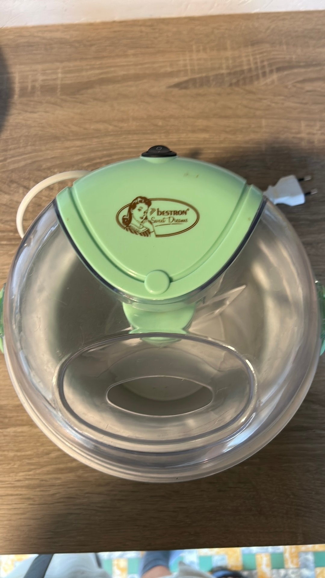 Bestron DHY1705 ijsmachine, Huis en Inrichting, Keuken | Potten en Pannen, Ophalen, Gebruikt