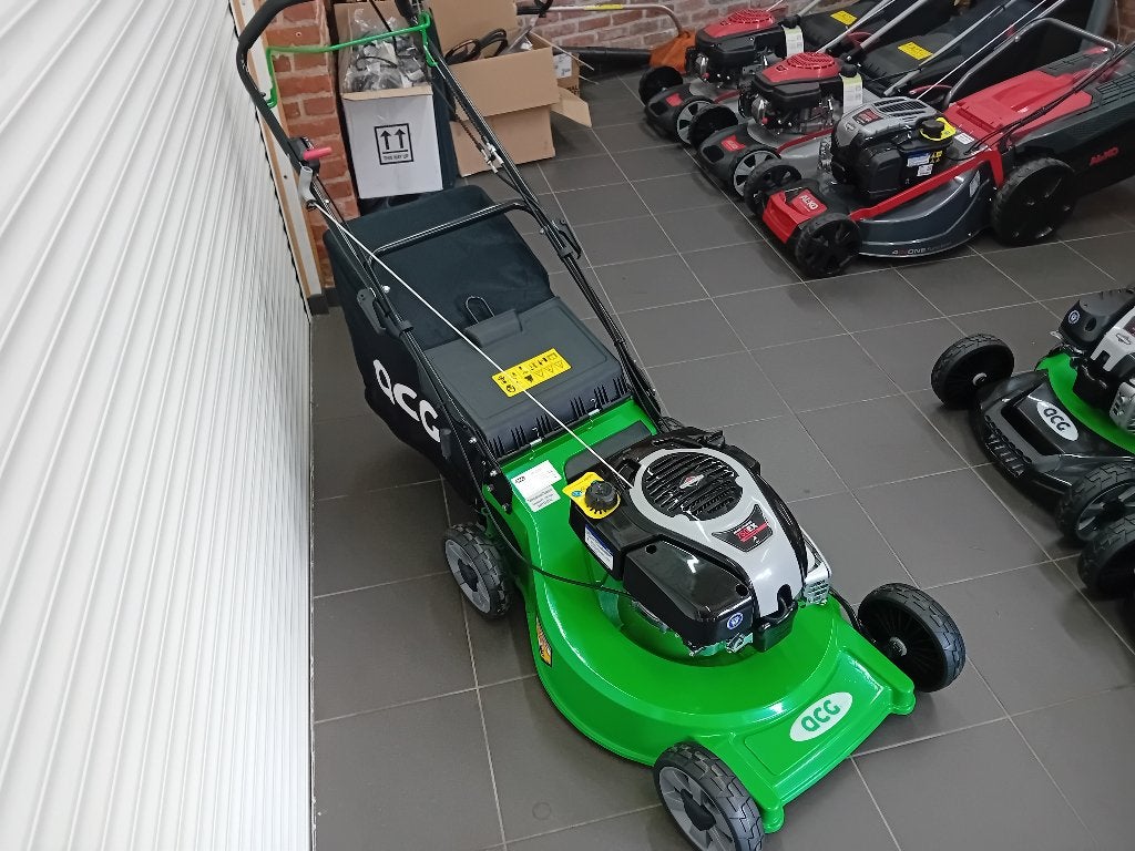 Grasmaaier 56cm zelftrekker mulchfunctie, Tuin en Terras, Grasmaaiers, Ophalen, Cirkelmaaier, Nieuw, Benzine-grasmaaier