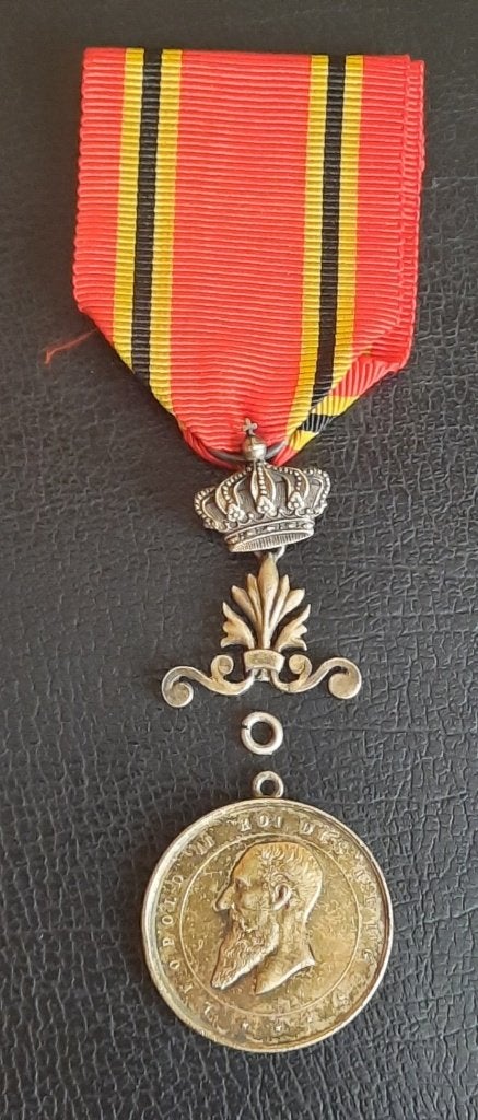 Koninklijk Huis -Maison Royale Leopold II, Ophalen of Verzenden, Overige soorten, Lintje, Medaille of Wings