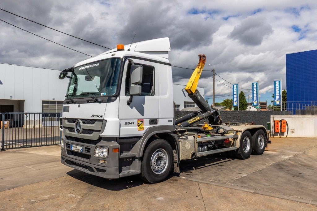 Mercedes-Benz ACTROS 2541 MP3 + PALF T20+BAE HYDR (bj 2013), Automaat, Euro 5, Wit, Mercedes-Benz