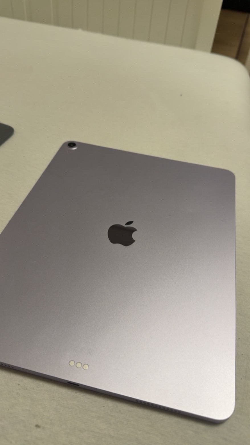 Ipad Air M2 256 Go + clavier logitech, Enlèvement, Comme neuf
