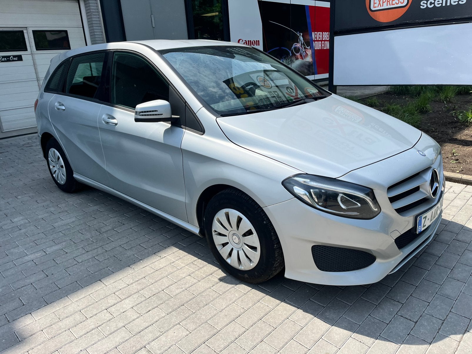 MERCEDES B 160 CDI   7.400 KM!!!!, Argent ou Gris, Achat, Entretenue par le concessionnaire, Noir