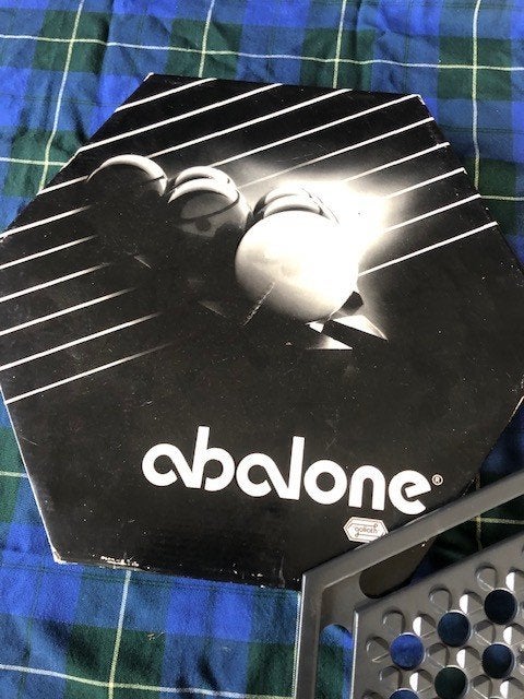 abalone, Een of twee spelers, Ophalen