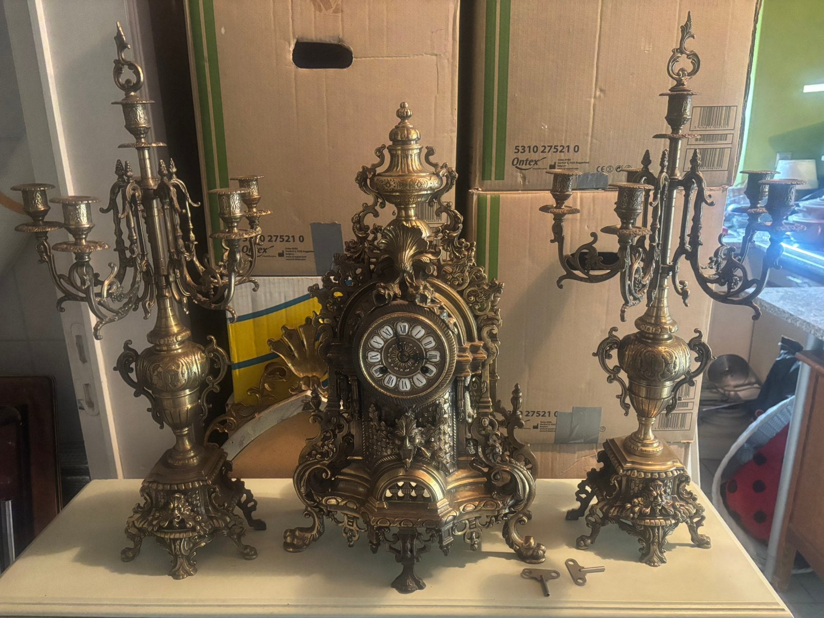 antieke Franse schouwklokset, Louis XV-ofbarokstijl pendule., Enlèvement