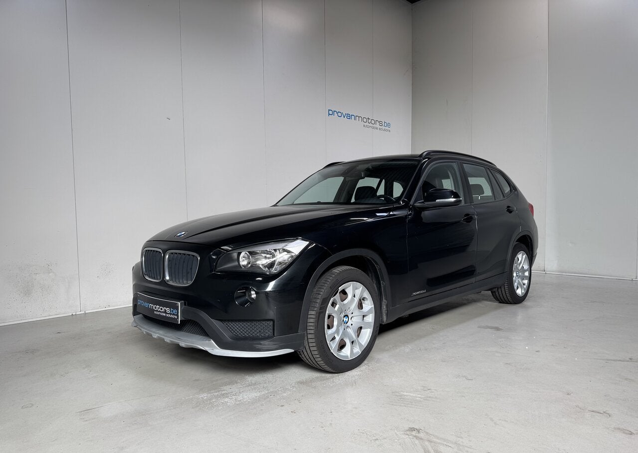 BMW X1 XDrive 18D Man. - Airco - Radio - Goede Staat!, Autos, BMW, Euro 5, 4 portes, Capteur de lumière, Particulier