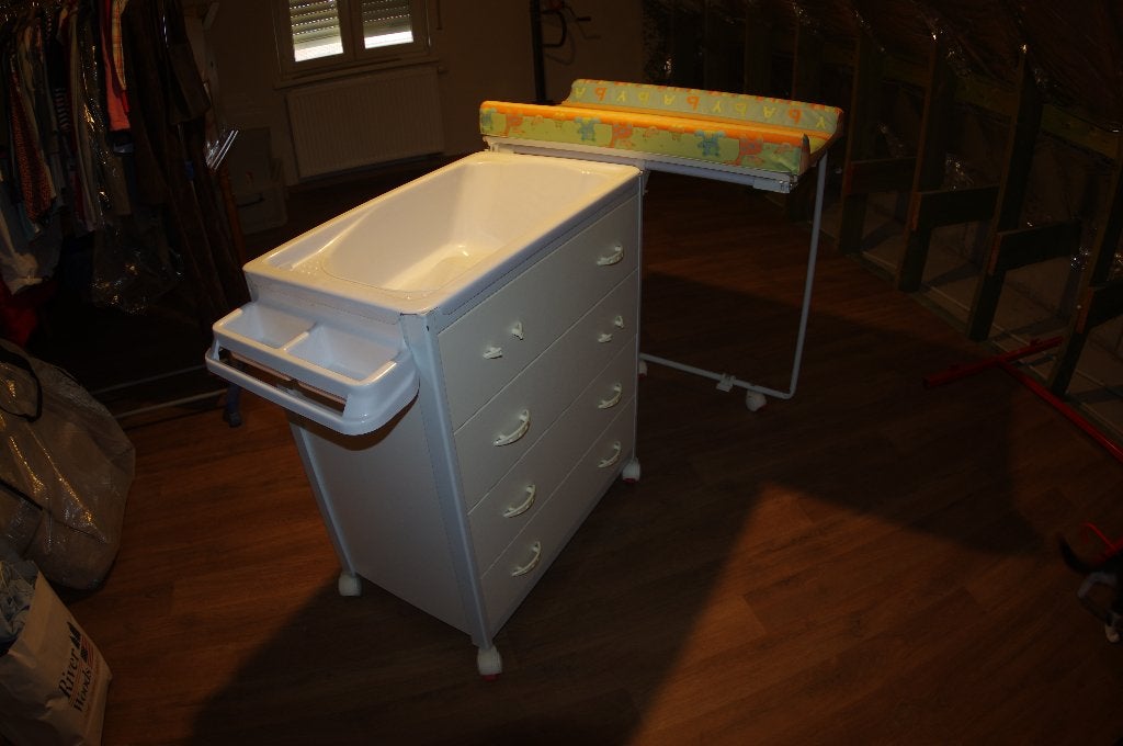 Baby commode met badkuip en opbergruimte, Ophalen, Commode