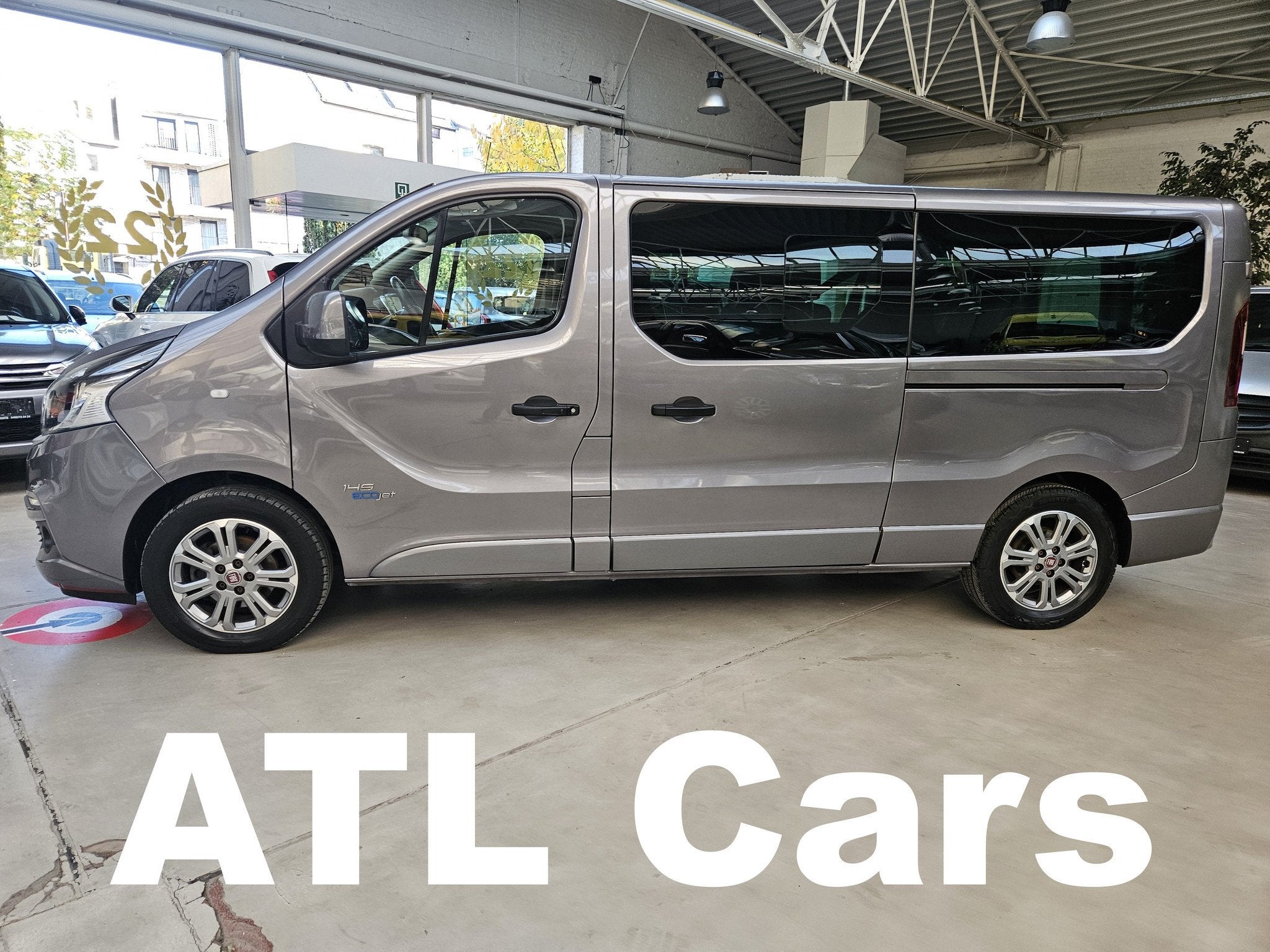 Fiat Talento 2.0 Diesel | 1ste eig. | 8+1 |Cruise control, Autos, Achat, Entreprise, Boîte manuelle, Noir