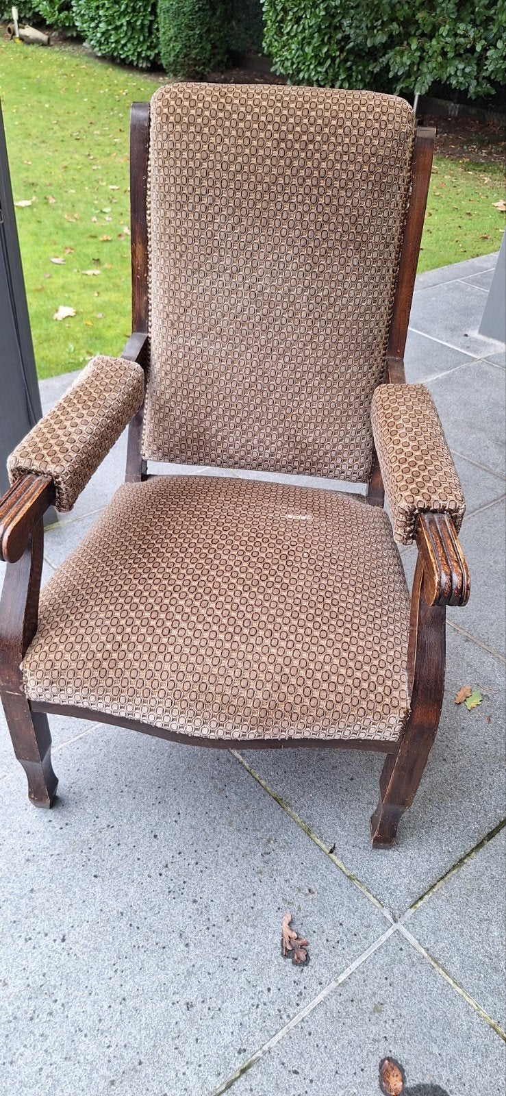 Antieke verstelbare zetel, Ophalen