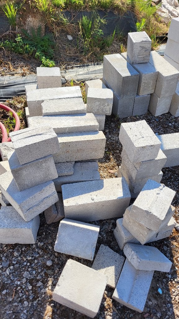 Betonblokken vol, Ophalen, Gebruikt