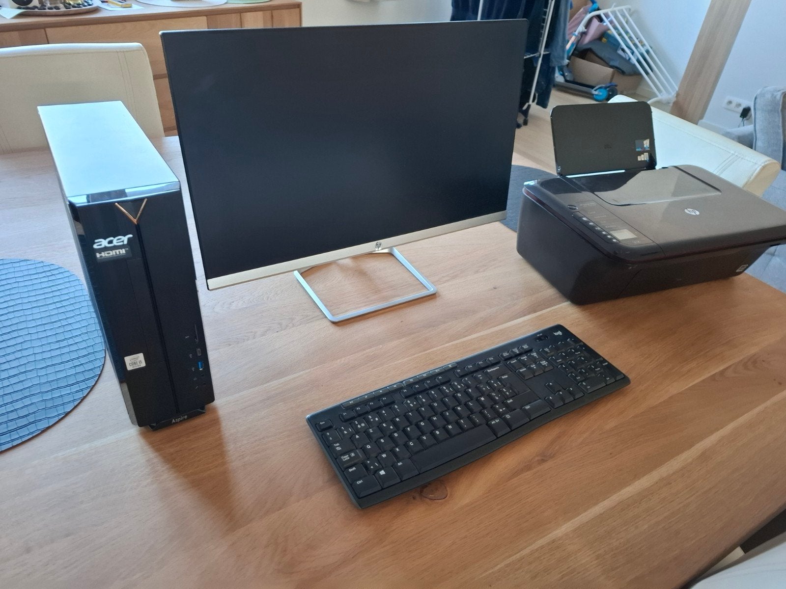 Pc met alle toebehoren perfecte staat, Computers en Software, Ophalen