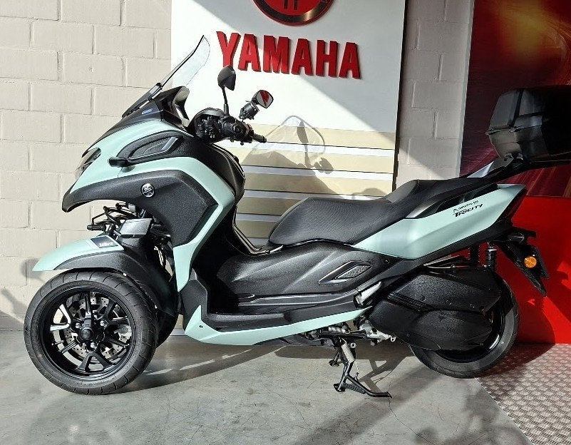 YAMAHA TRICITY 300, 300 cm³, Scooter, Entreprise, Occasion