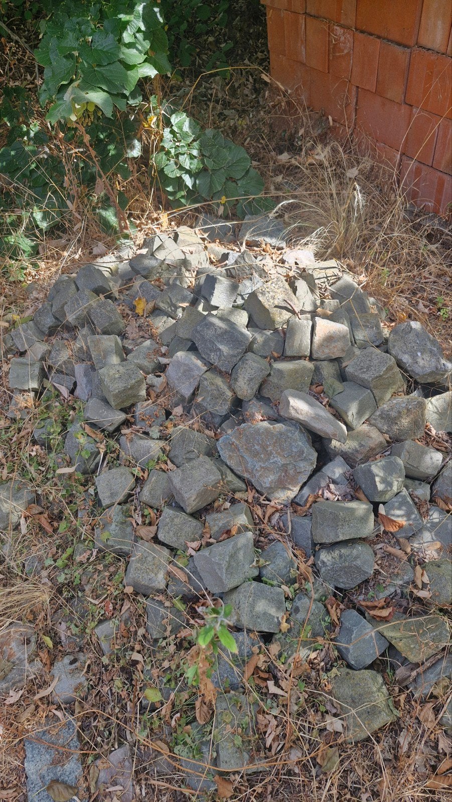 100 tal (?) kleine kasseitjes, Ophalen, Gebruikt, Grijs, Graniet