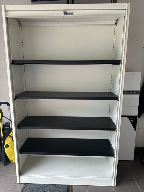 kasten, Ophalen, 100 tot 150 cm, Zo goed als nieuw, Metaal