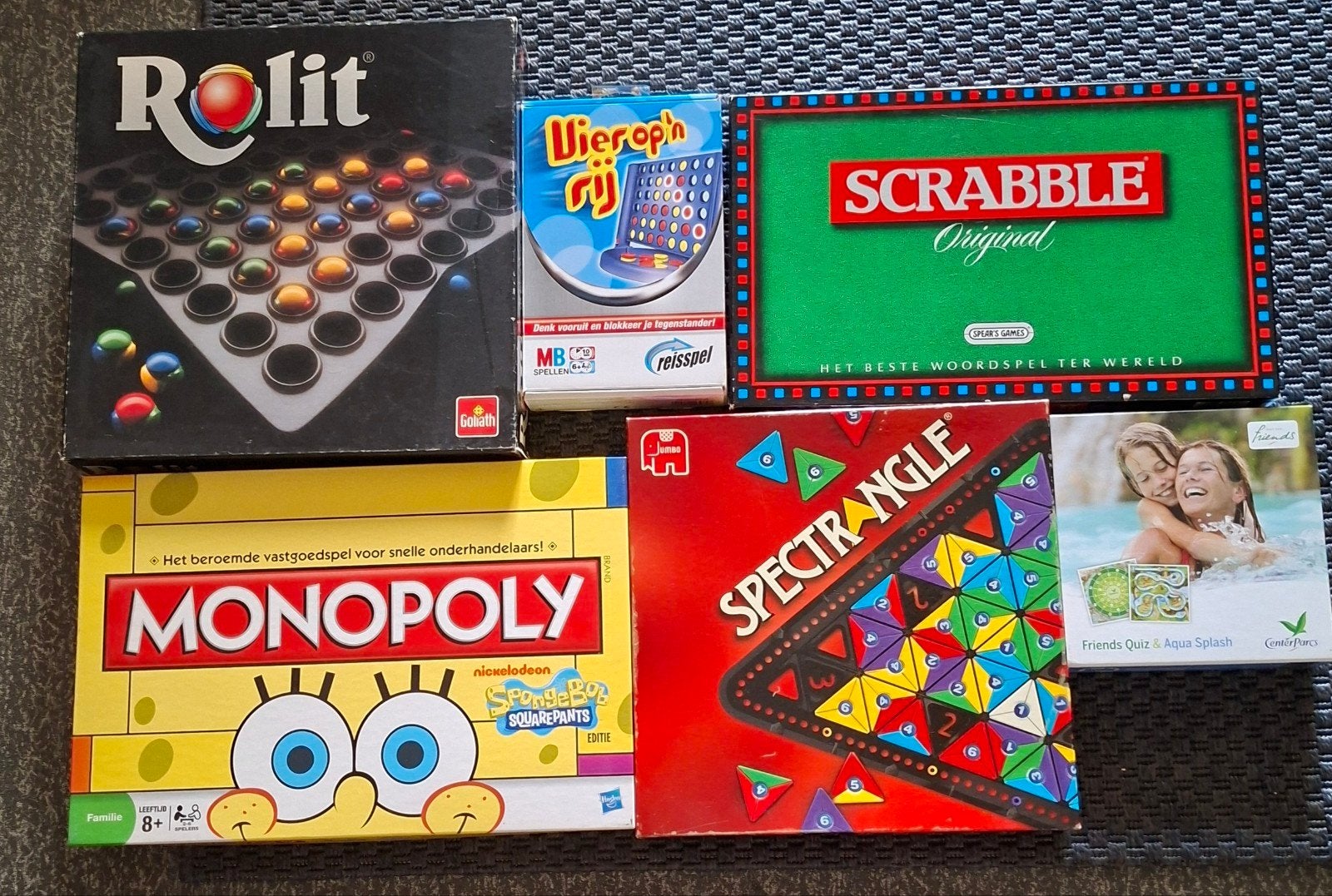 Spellenpakket, Ophalen