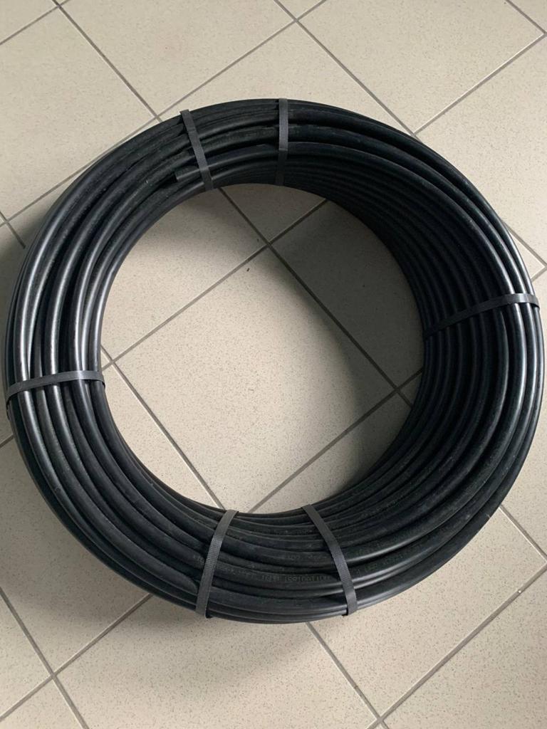 100 m PE-buis van 16 mm met 4 bar, Tuin en Terras, Ophalen, Zo goed als nieuw