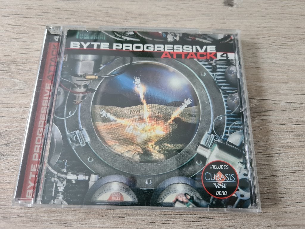 Byte Progressive Attack 4, Cd's en Dvd's, Cd's | Dance en House, Ophalen of Verzenden, Zo goed als nieuw