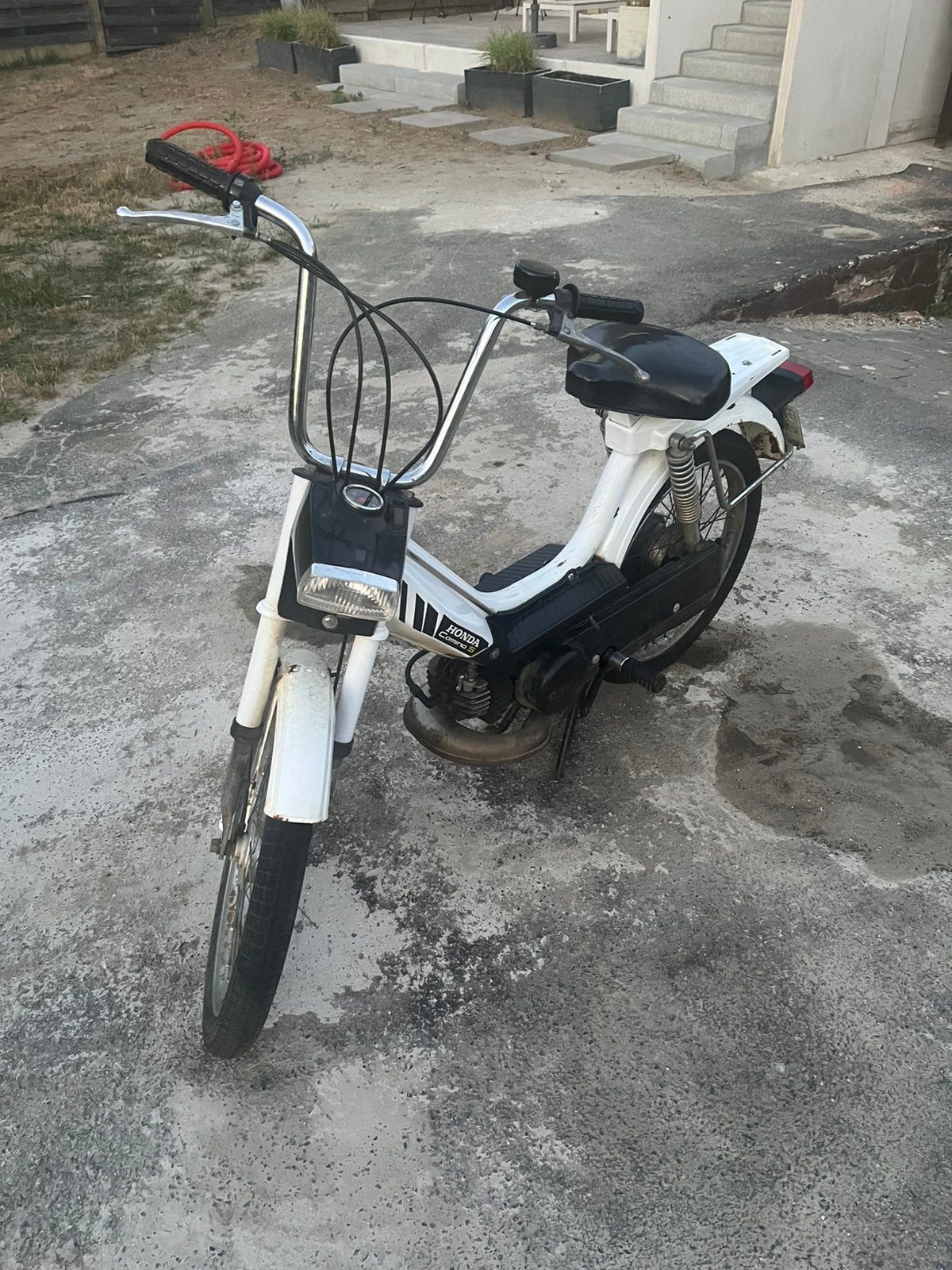 Honda camiono, Fietsen en Brommers, Ophalen, Zo goed als nieuw