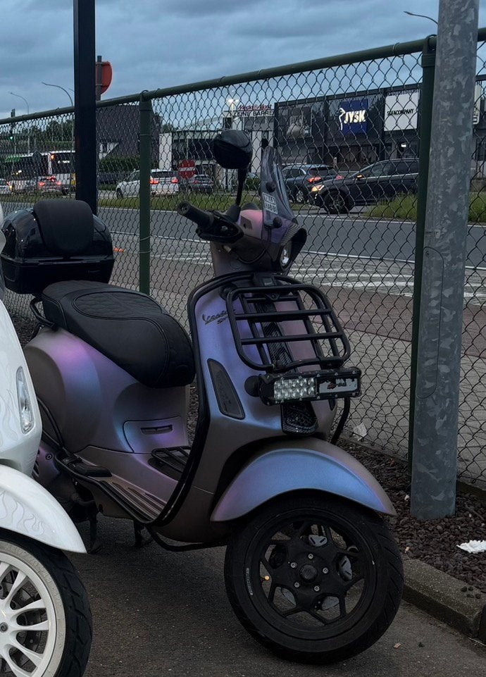 Custom Vespa sprint 80cc, Ophalen, Zo goed als nieuw