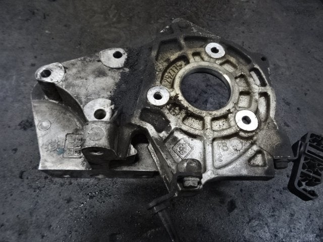 MONTAGE MOTEUR Renault Laguna II (BG) (01-2001/12-2007), Utilisé, Renault