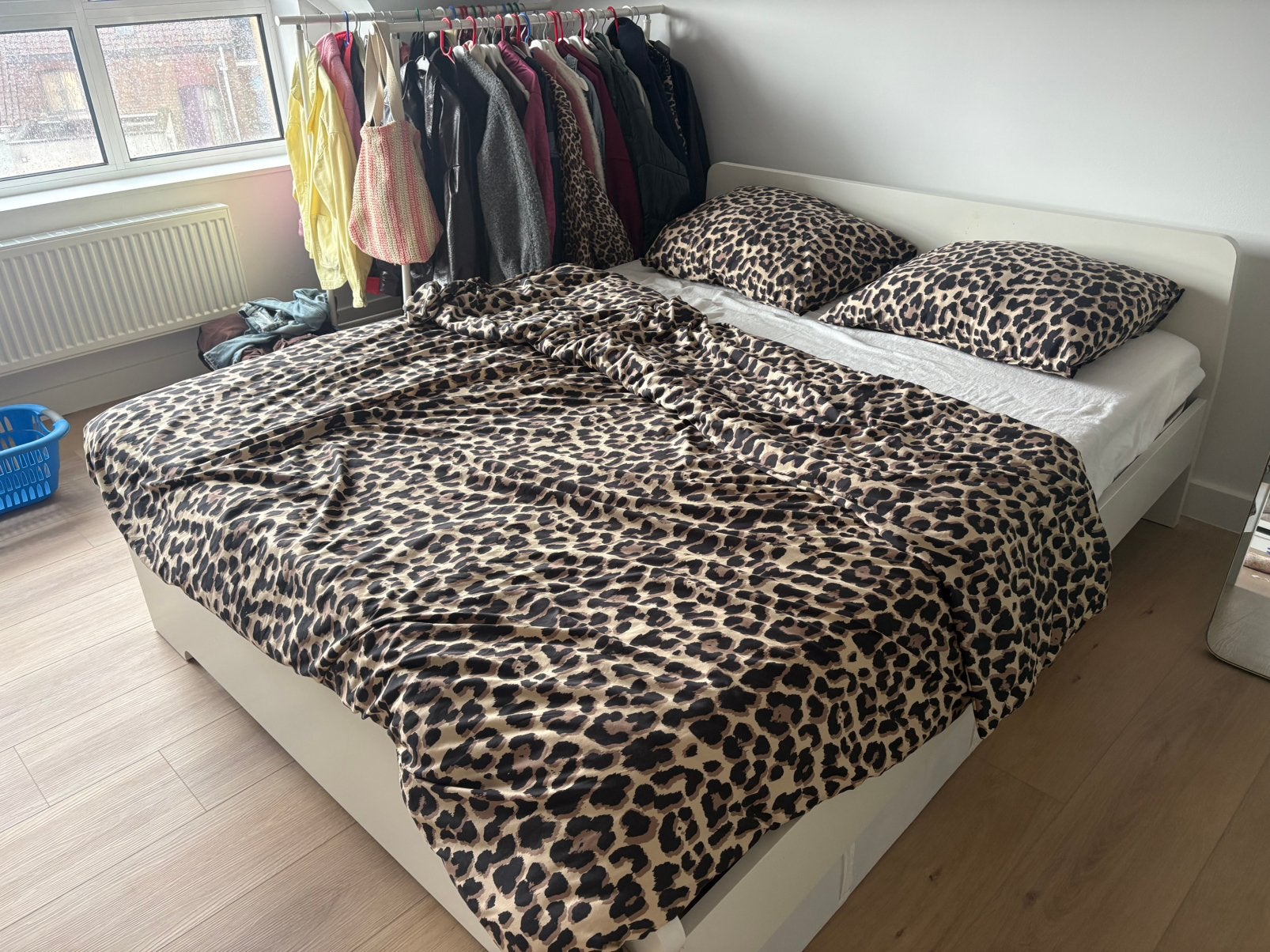 Lit Ikea (inc. Sommier à lattes, matelas et surmatelas), Maison & Meubles, Chambre à coucher | Lits, Enlèvement, Utilisé, 200 cm