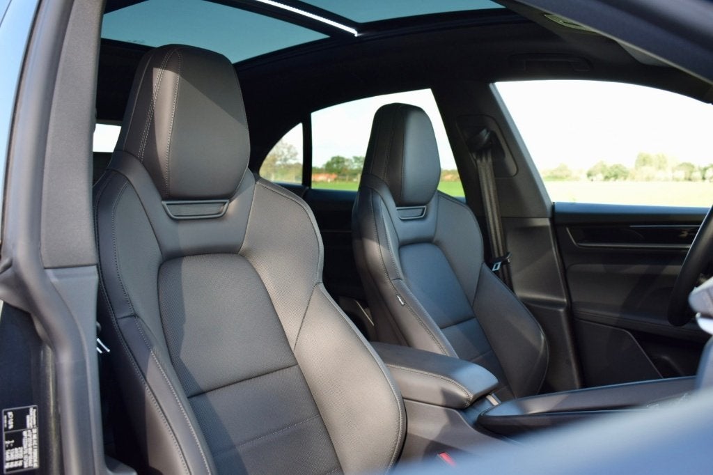 Porsche Macan 4S EV, Leder/Chrono/Pano/Trekhaak/Luchtvering, Autos, Cuir, Achat, Euro 6, Entreprise