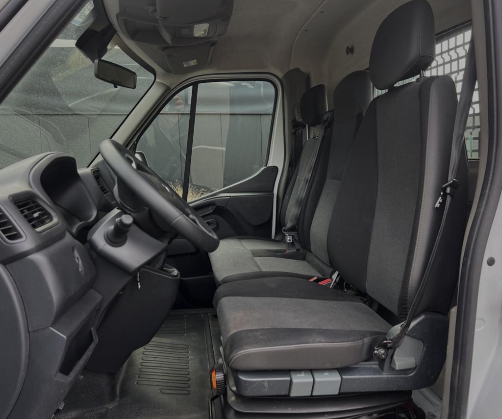 Renault Master 2.3 dCi L3H1 3,5t Laadbak AIRCO, DAB,BLUETOOT, Auto's, Renault, Bedrijf, https://public.car-pass.be/vhr/e0520899-0eeb-4fc4-b9b6-3368d2f94ebe