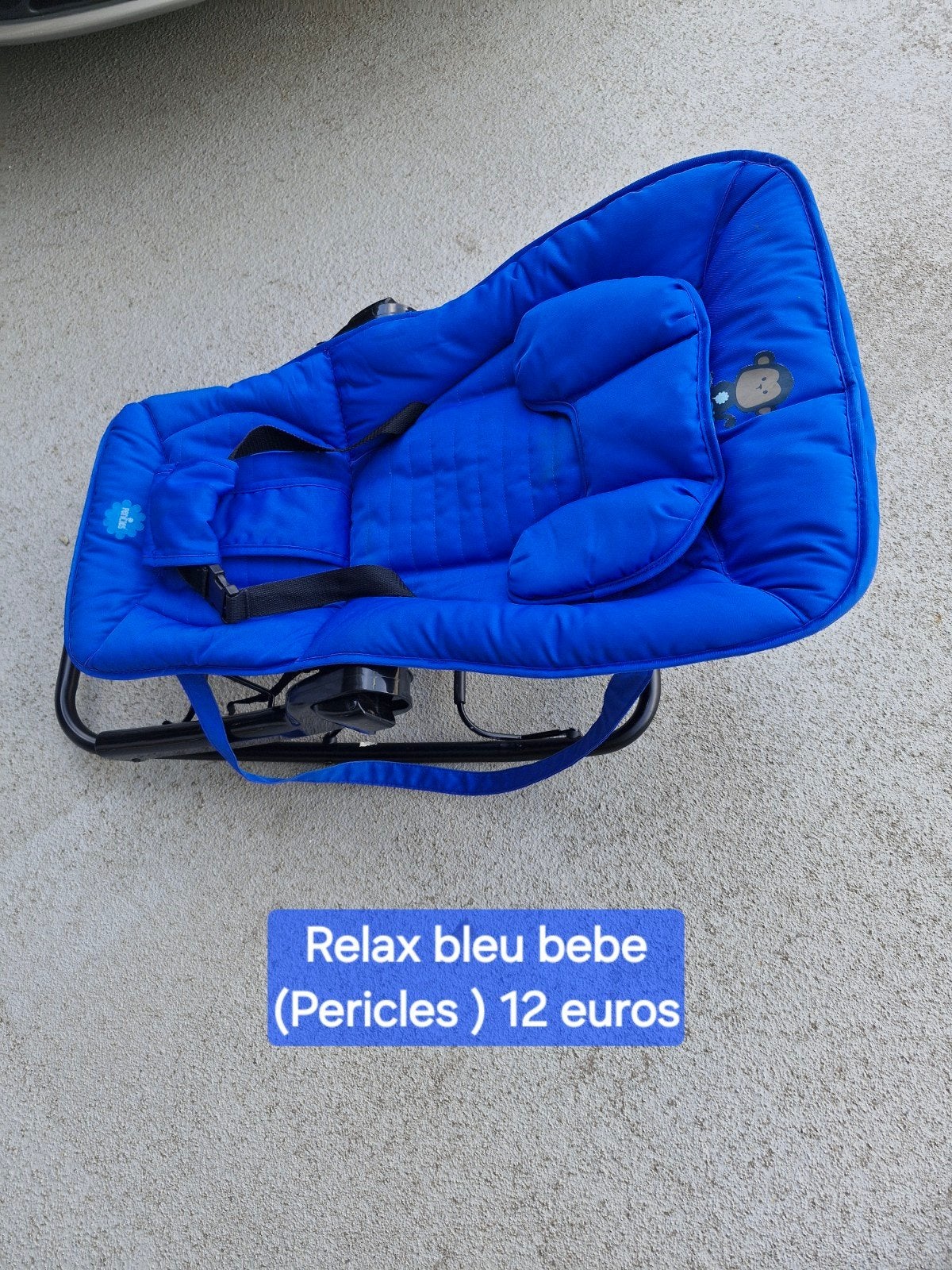 Relax bleu Pericles, Enlèvement