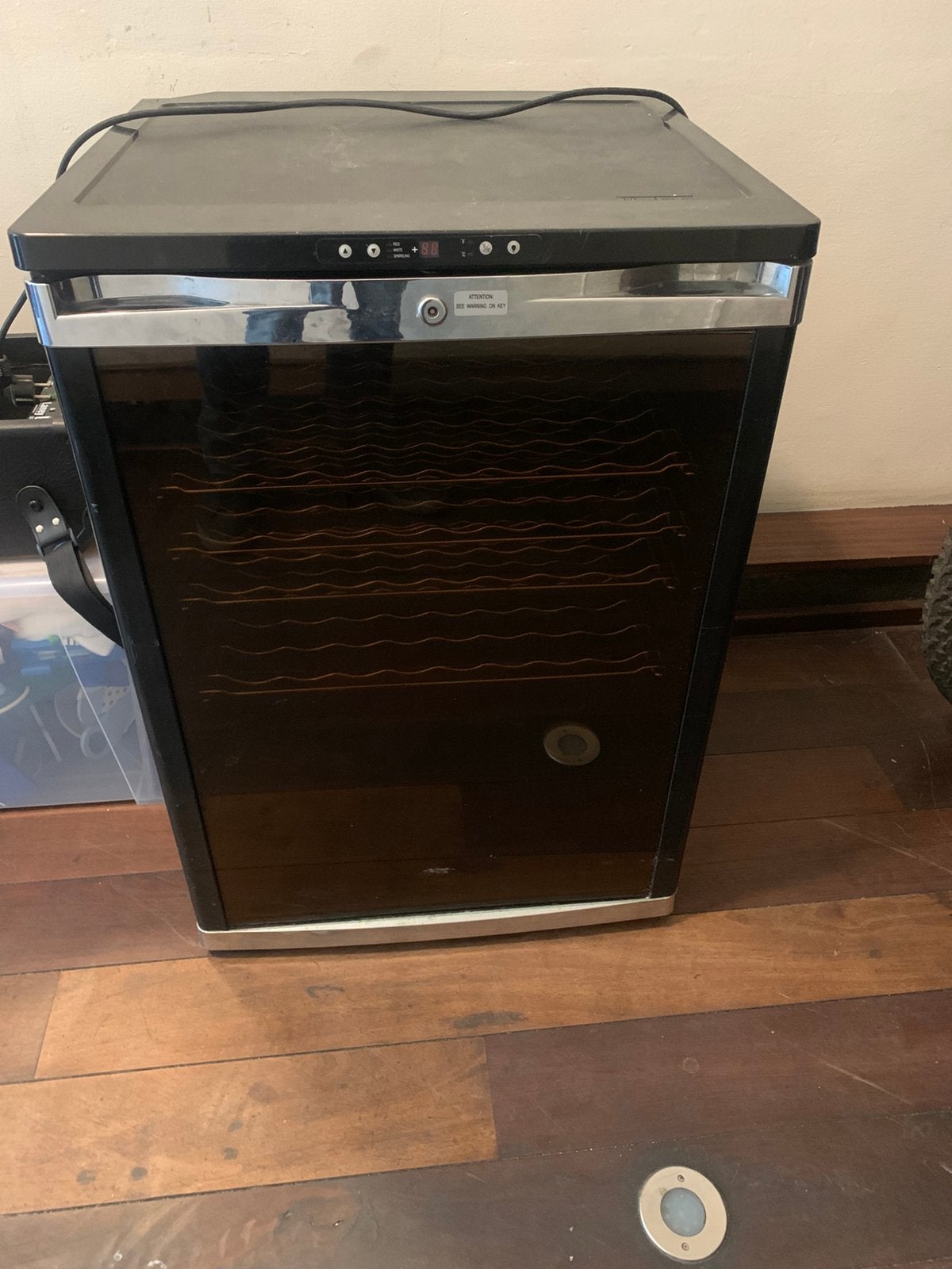 Frigo cave a vin, Ophalen, Zo goed als nieuw
