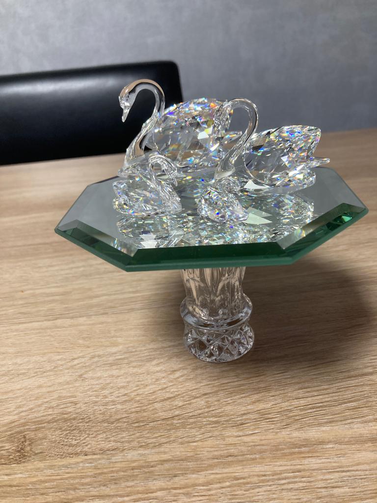 Swarovski zwanenfamilie, Ophalen of Verzenden, Zo goed als nieuw, Figuurtje