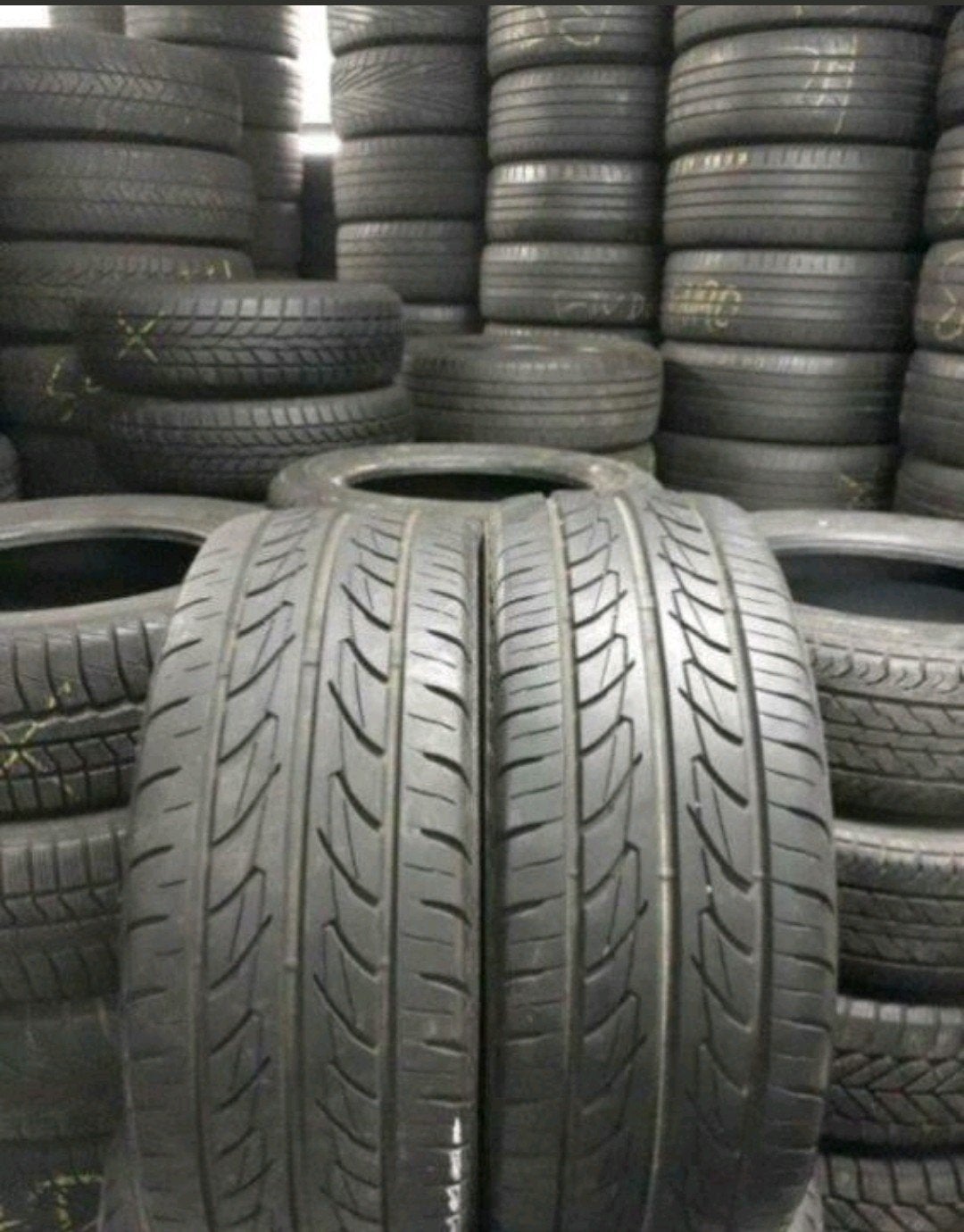 18555r14 185 55 r14 185/55/14 uniroyel avec montag est equil