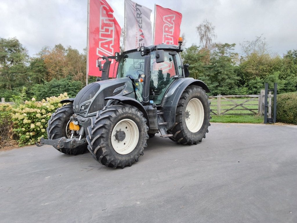 Valtra N134, Articles professionnels, Agriculture | Tracteurs, Autres marques, Utilisé, 2500 à 5000, 120 à 160 ch