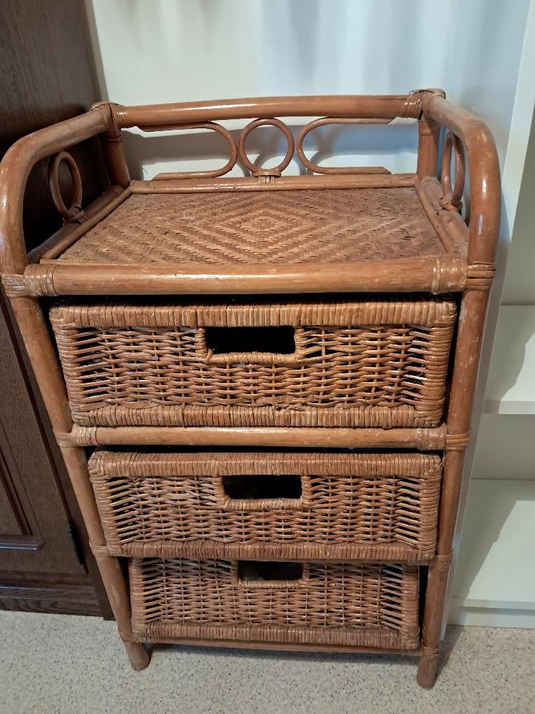 Armoire d'appoint 3 tiroirs en rotin vintage, Enlèvement