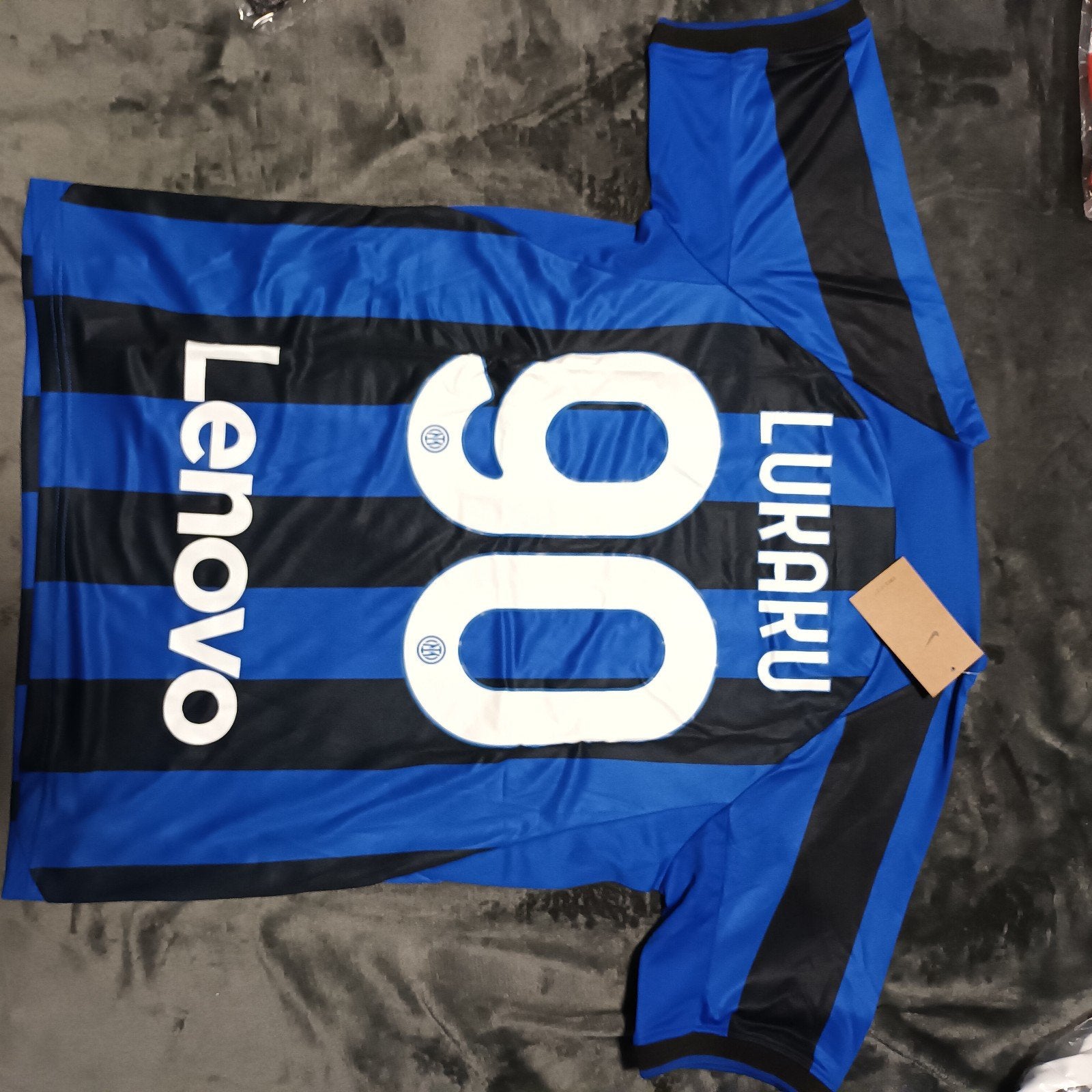 Nieuw voetbalshirt van Inter Milan, Sport en Fitness, Voetbal, Maat M, Verzenden, Nieuw, Shirt