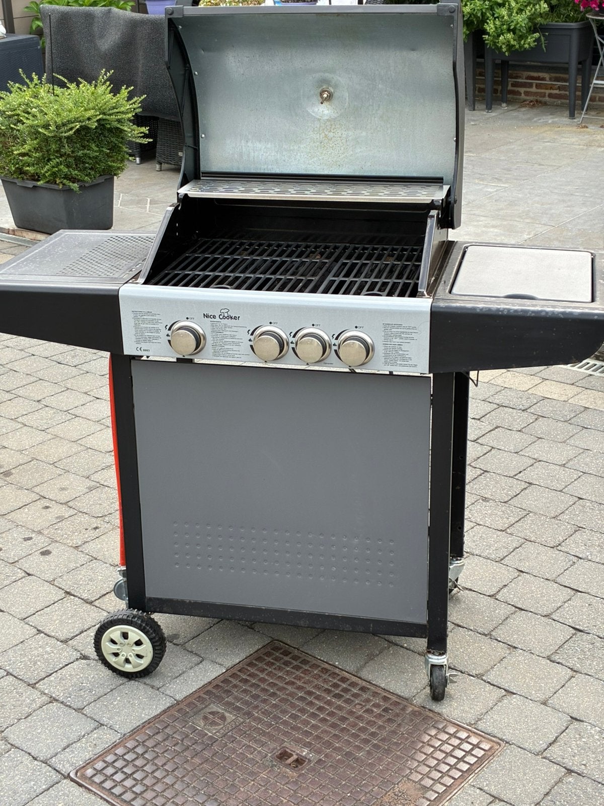 Nice Cooker 0063 gas BBQ, Tuin en Terras, Ophalen, Gebruikt