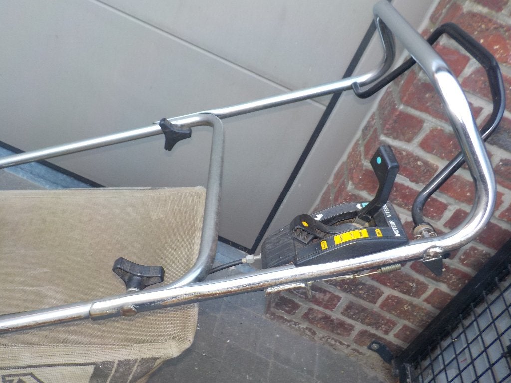 Honda grasmaaier voor onderdelen !!!!!, Ophalen